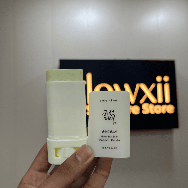 Matte Sunscreen Stick Mugwort + Camelia(Extreme discount++++++)