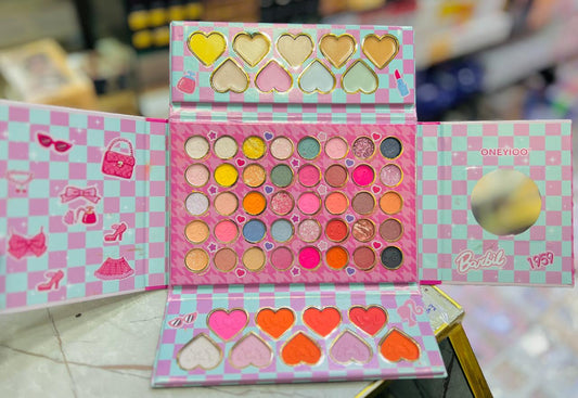 Barbie-Themed Folding All-in-One Makeup Palette Kit 🎀💖