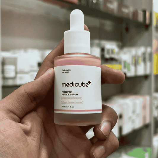 Medicube PDRN Pink Peptide Serum – Revitalize & Glow 30 ML ✨ (Extreme sale)